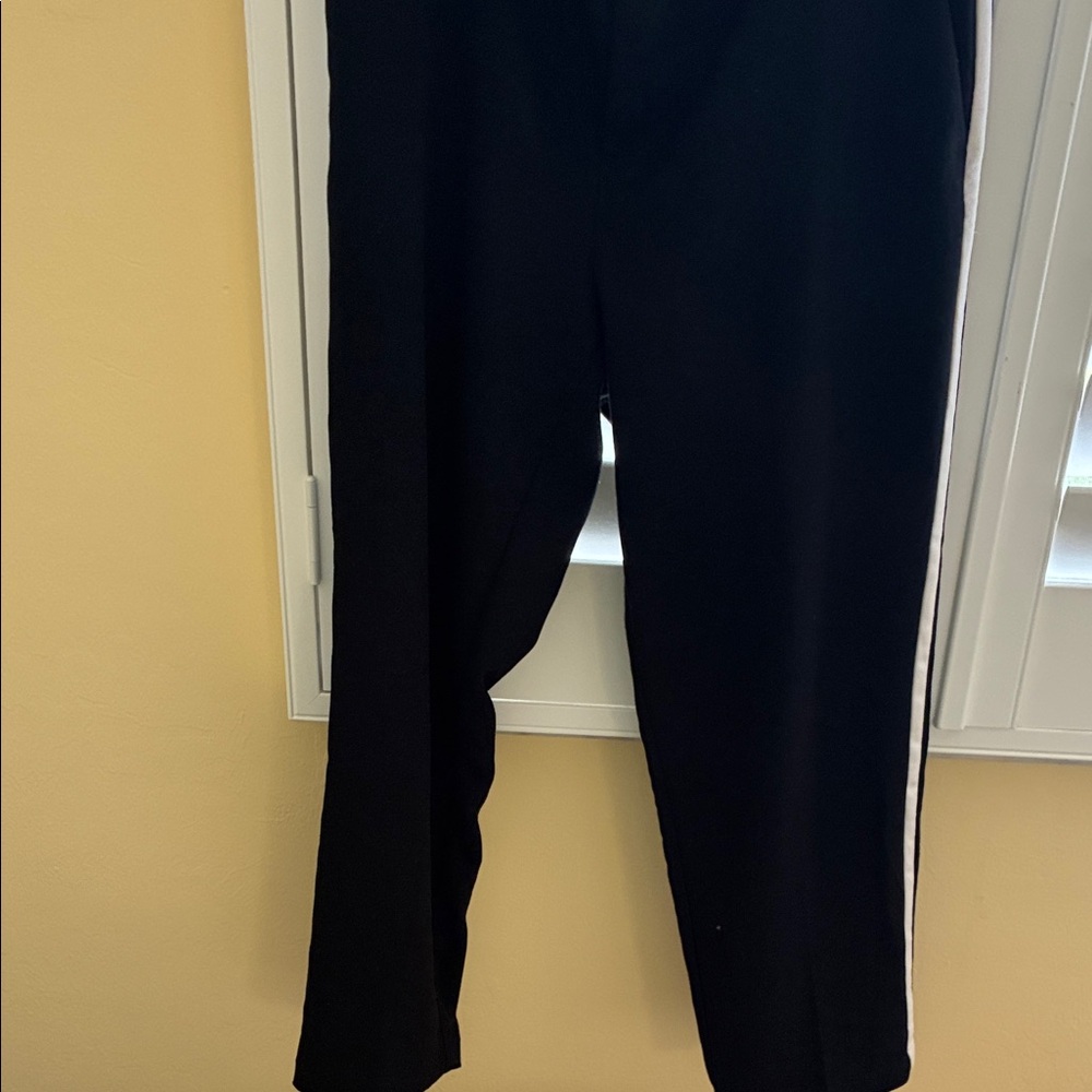 Old Navy Black Straight Leg Pants